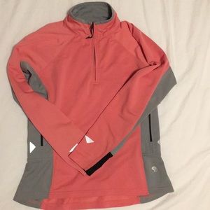 Mountain Hardware Pullover